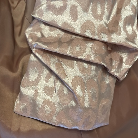 Oddy Jacket - Picture 6 of 8